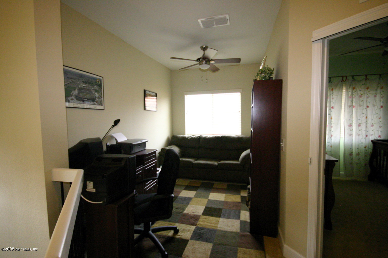 9745 Touchton Road, Unit 521 Jacksonville, FL 32246 - Photo 15 of 19 Upstairs Loft