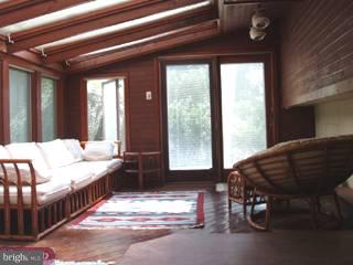 2215 Gilham Road Broomall, PA 19008 - Photo 6 of 6 Gallery Image 6