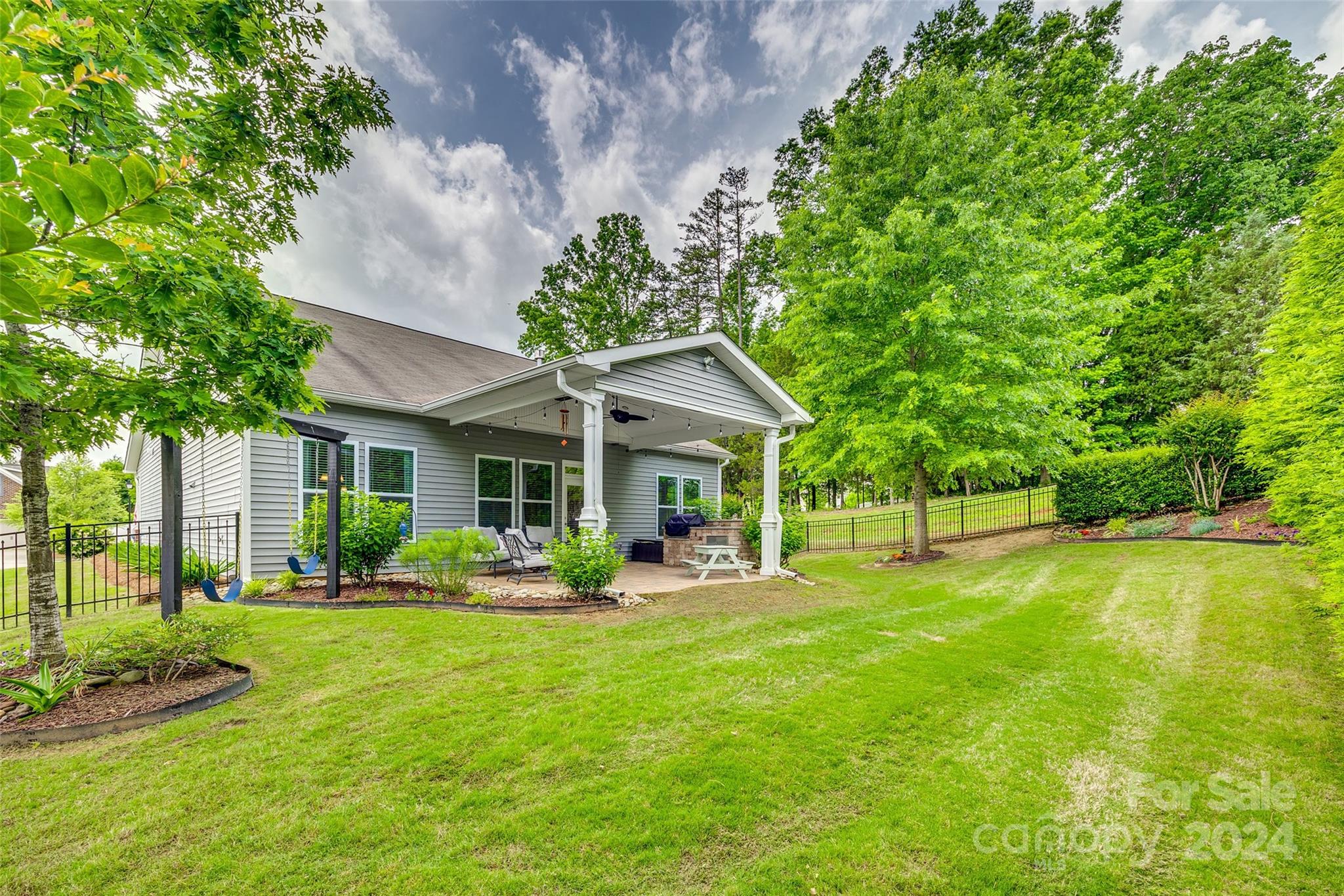 1121 Black Walnut Road Clover, SC 29710 - Photo 5 of 46 Gallery Image 5