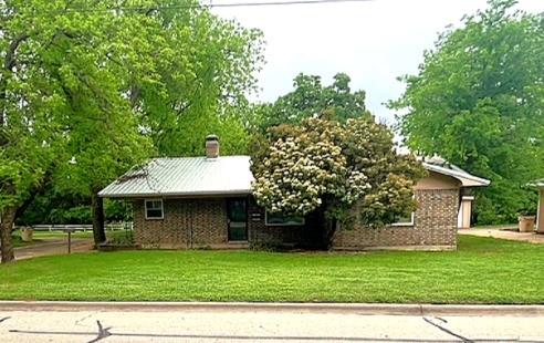 501 West College Street Rising Star, TX 76471 - Photo 3 of 17