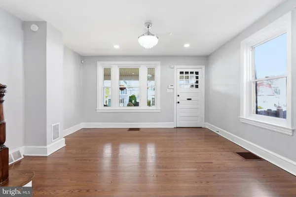 $376,000 | 930 12th Avenue, Prospect Park, PA 19076