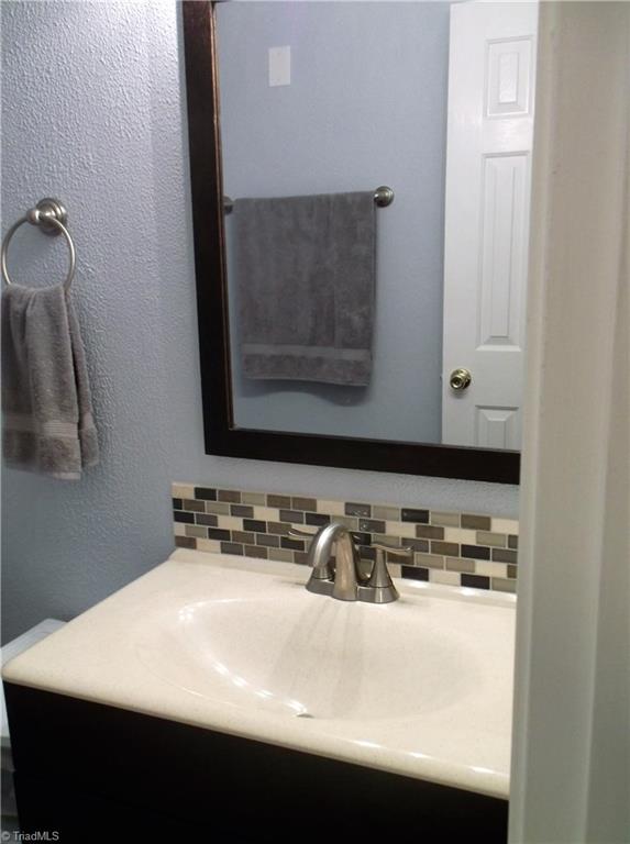 118 Locust Road King, NC 27021 - Photo 17 of 20