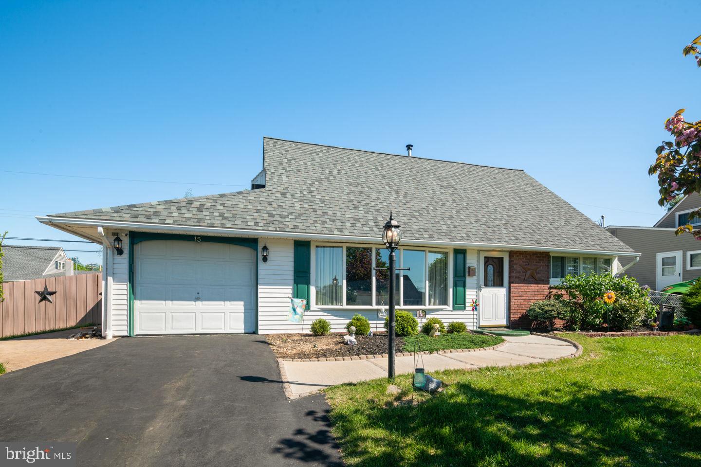 15 Tinsel Road Levittown, PA 19056 - Photo 5 of 7 Exterior Front