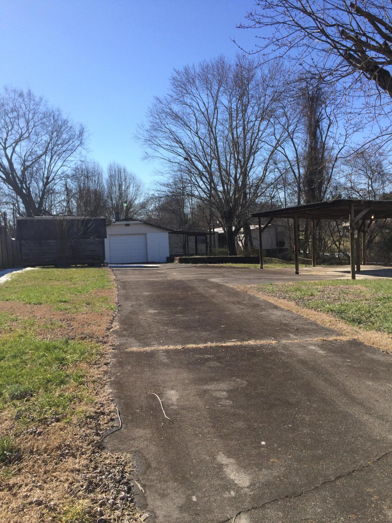 7809 Ewing Road Powell, TN 37849 - Photo 2 of 28 image