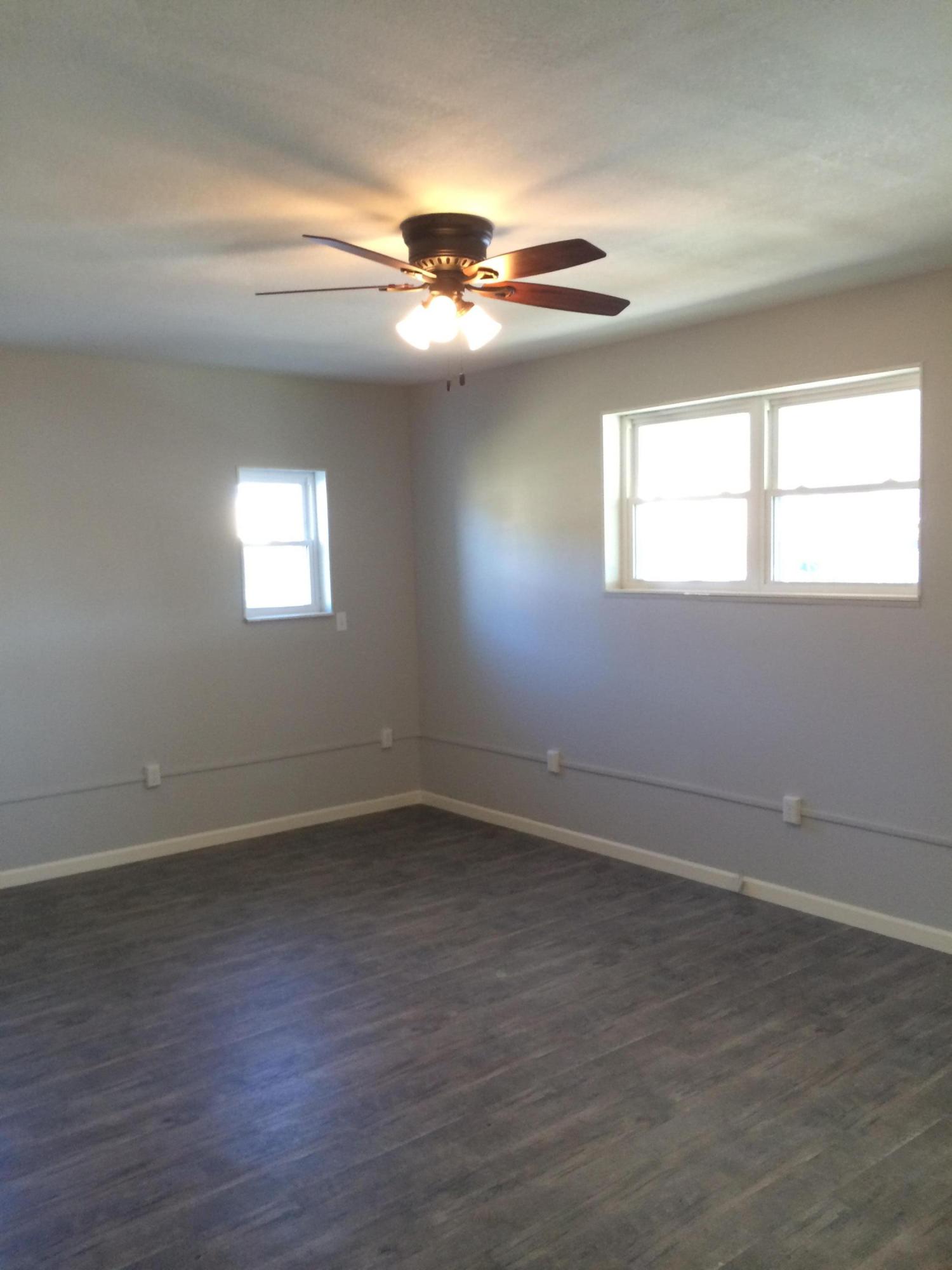 7809 Ewing Road Powell, TN 37849 - Photo 6 of 28 image
