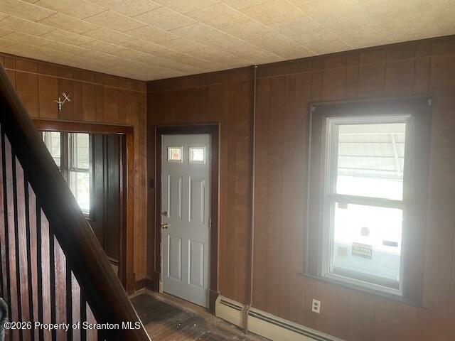 147 2nd Street Old Forge, PA 18518 - Photo 4 of 13 a view of an entryway