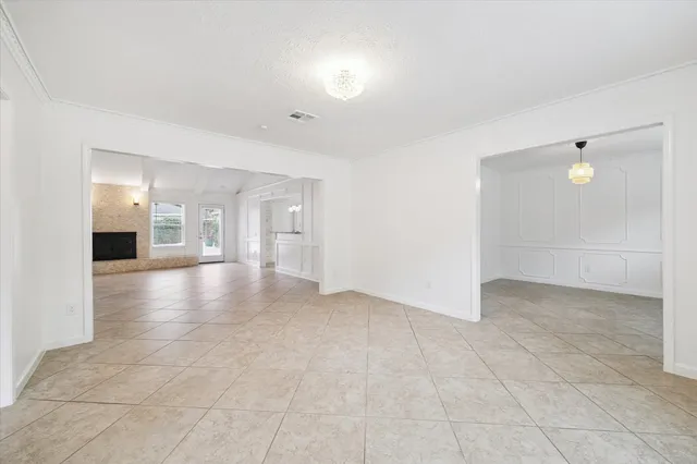 $4,100 | 10211 Olympia Drive, Houston, TX 77042