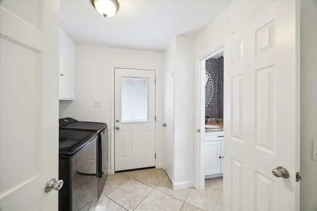 $4,100 | 10211 Olympia Drive, Houston, TX 77042