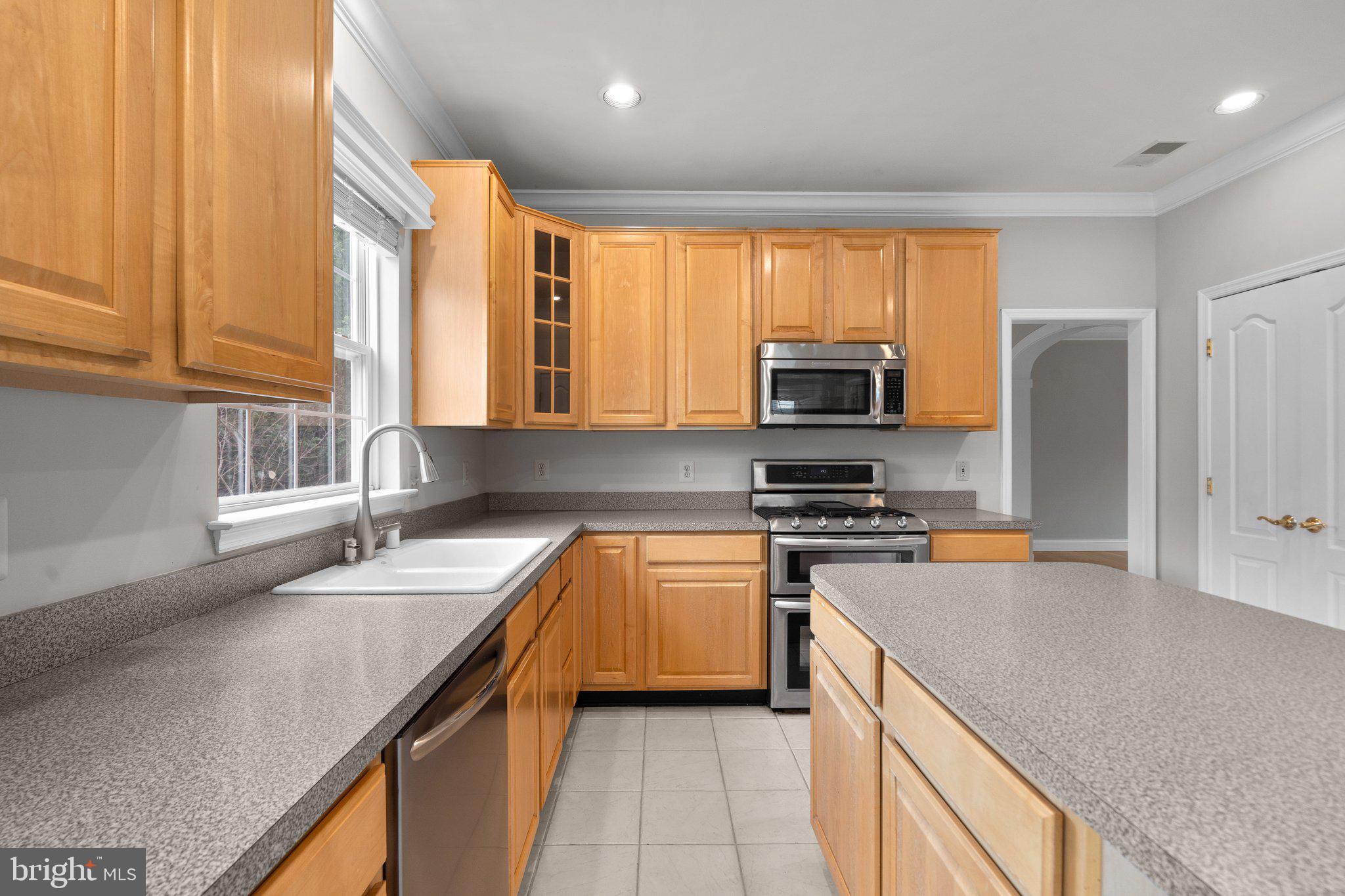 13804 Rockingham Road Germantown, MD 20874 - Photo 18 of 61 Gallery Image 18