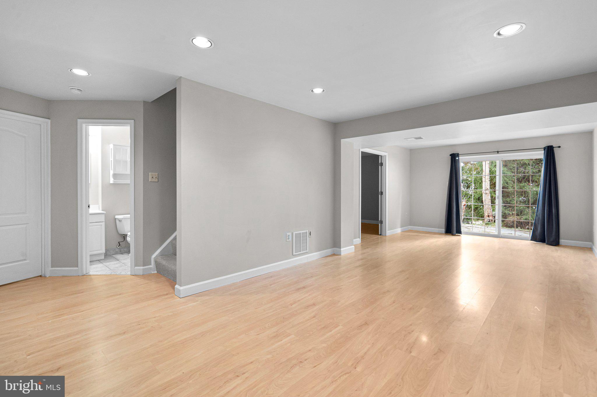 13804 Rockingham Road Germantown, MD 20874 - Photo 45 of 61 Gallery Image 45