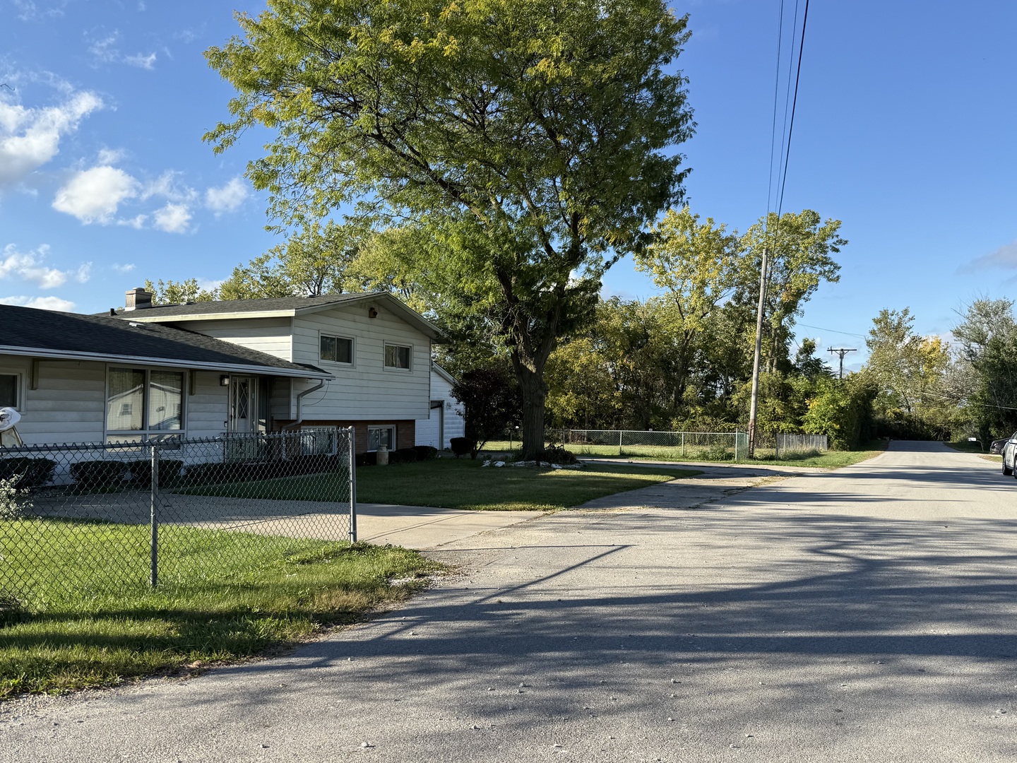 1522 Breen Street Joliet, IL 60436 - Photo 2 of 21