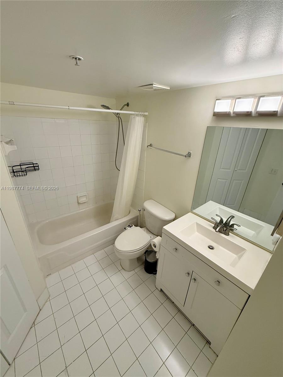 410 South Park Road, Unit 1105 Hollywood, FL 33021 - Photo 14 of 16