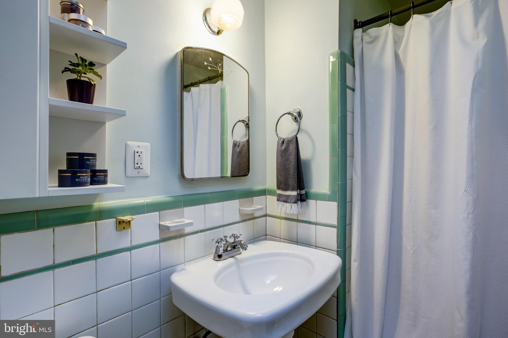 433 21st Street Northeast Washington, DC 20002 - Photo 16 of 20