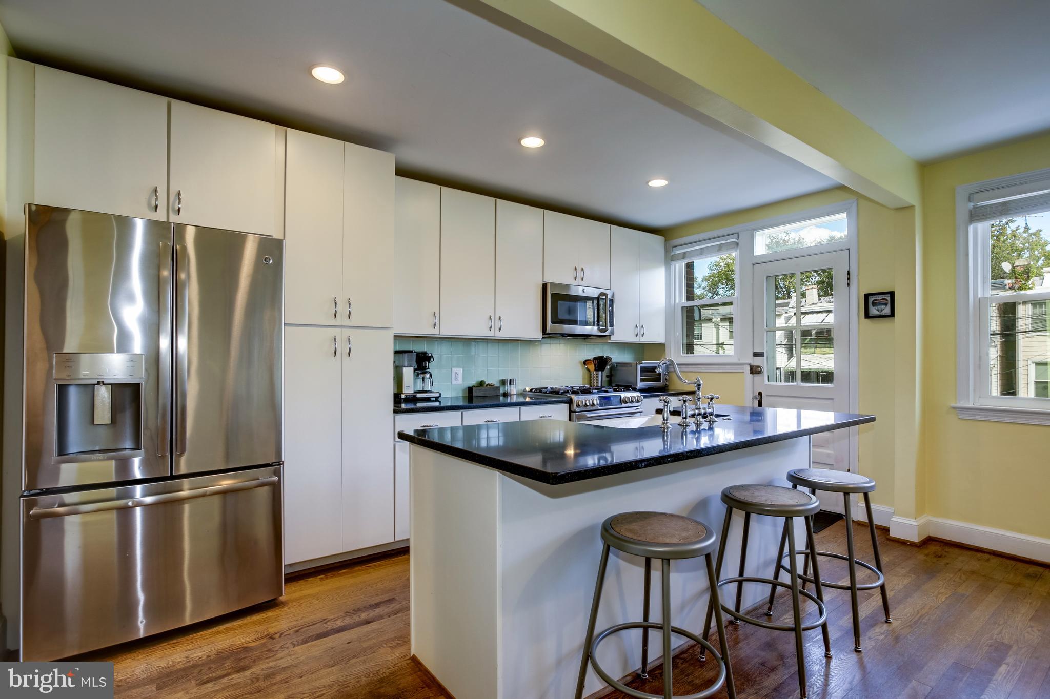 433 21st Street Northeast Washington, DC 20002 - Photo 8 of 20