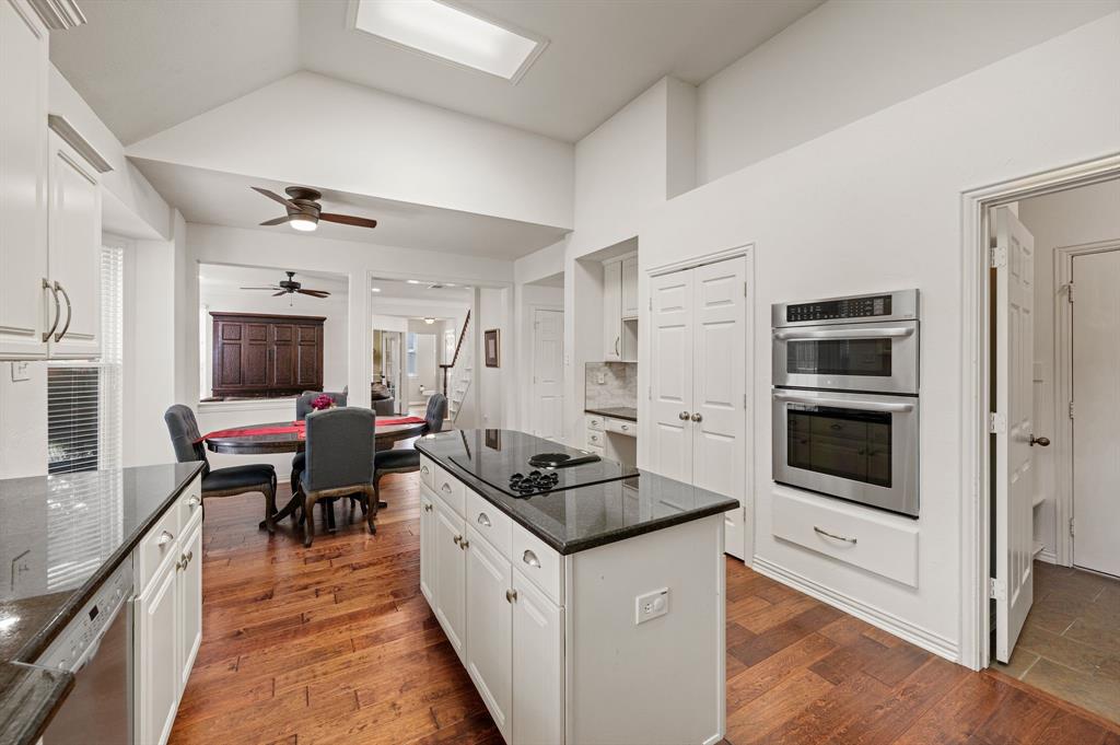 2532 Springhill Drive Grapevine, TX 76051 - Photo 14 of 40