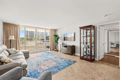 $660,000 | 4201 North Ocean Boulevard, Unit 208, Boca Raton, FL 33431