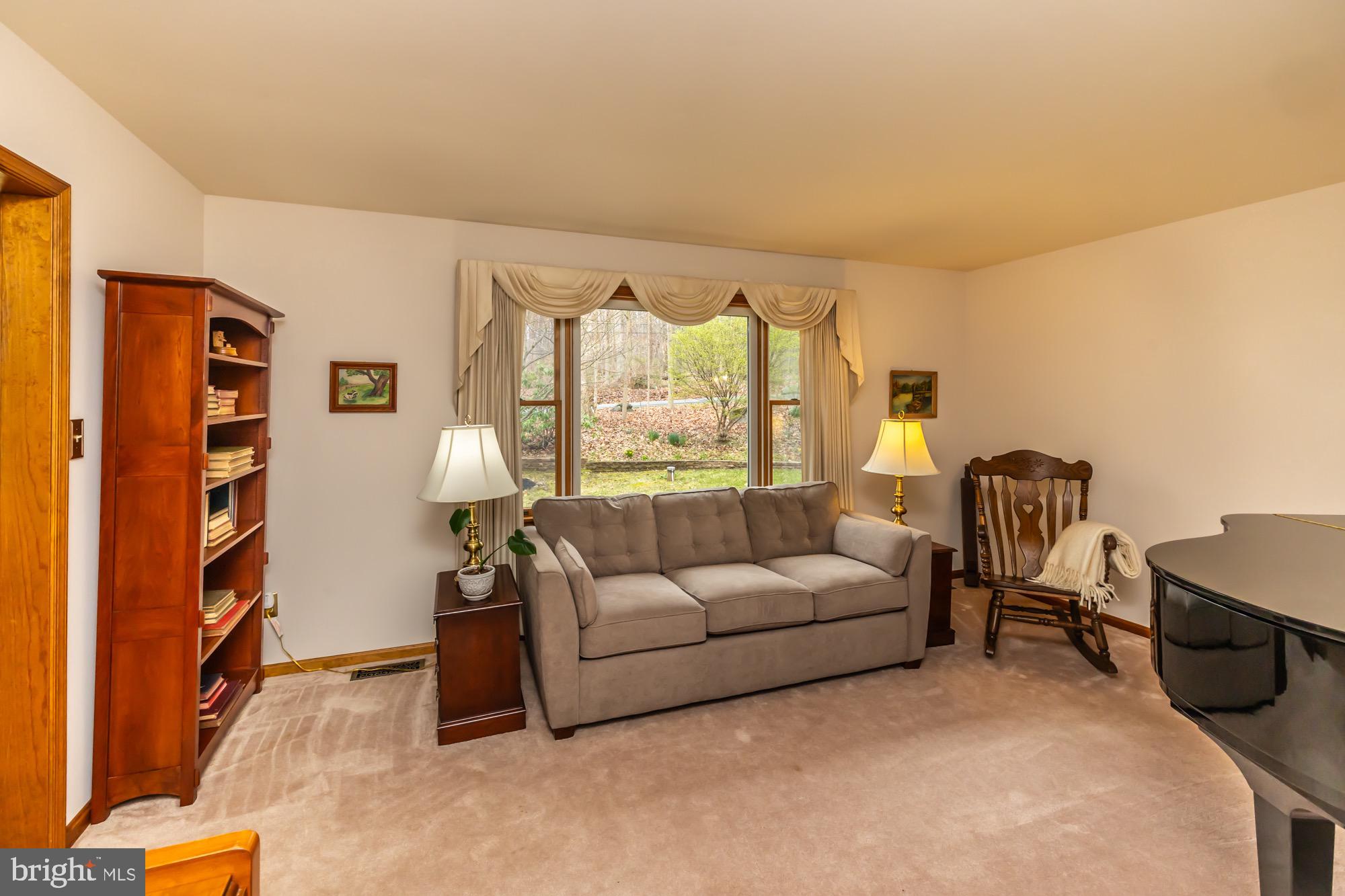 121 Snyder Road Pottstown, PA 19464 - Photo 13 of 49