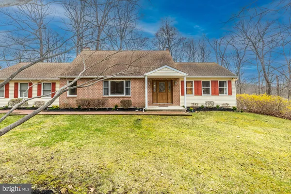 $465,000 | 121 Snyder Road, Pottstown, PA 19464
