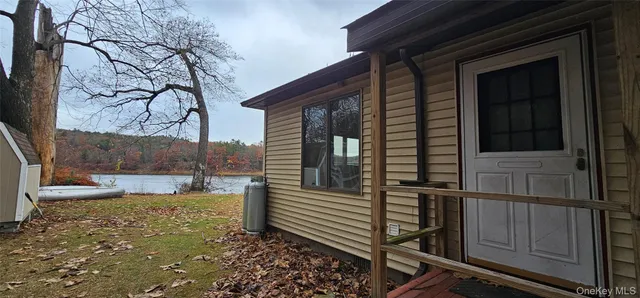 $900 | 46 5th Street, Unit WEST, Narrowsburg, NY 12764