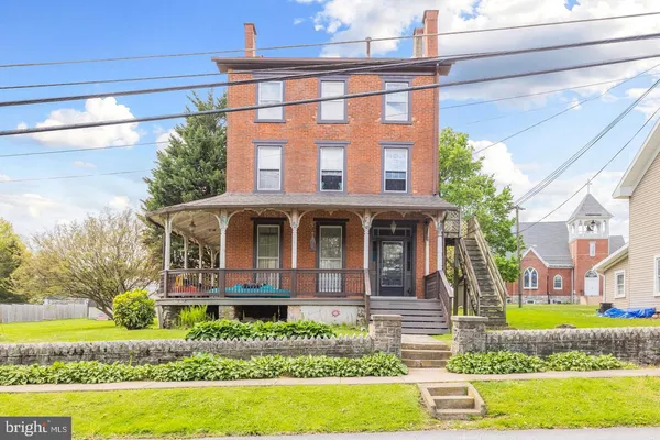 $1,200 | 200 Cochran Street, Unit 3, Cochranville, PA 19330