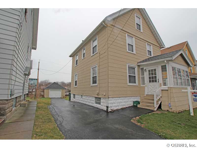 183 Hampden Road Rochester, NY 14610 - Photo 1 of 1 Exterior Front.