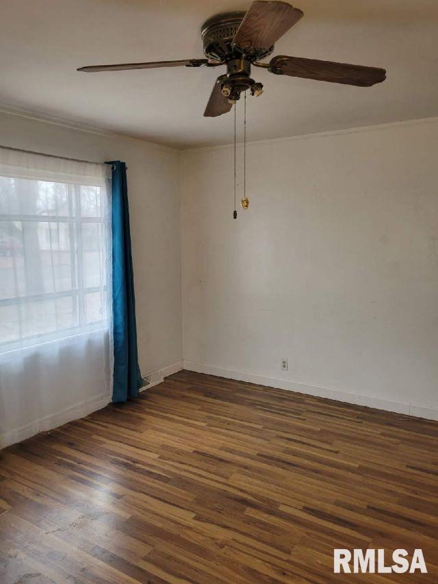 1413 North Wilson Street Chillicothe, IL 61523 - Photo 3 of 22