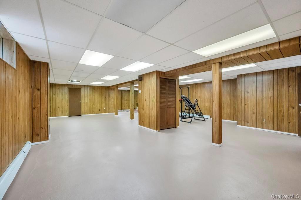 10 Hunting Hill Road Woodbury, NY 11797 - Photo 29 of 39 a view of an empty room