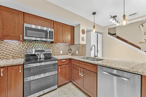 $525,000 | 2907 Bissonnet Street, West University Place, TX 77005