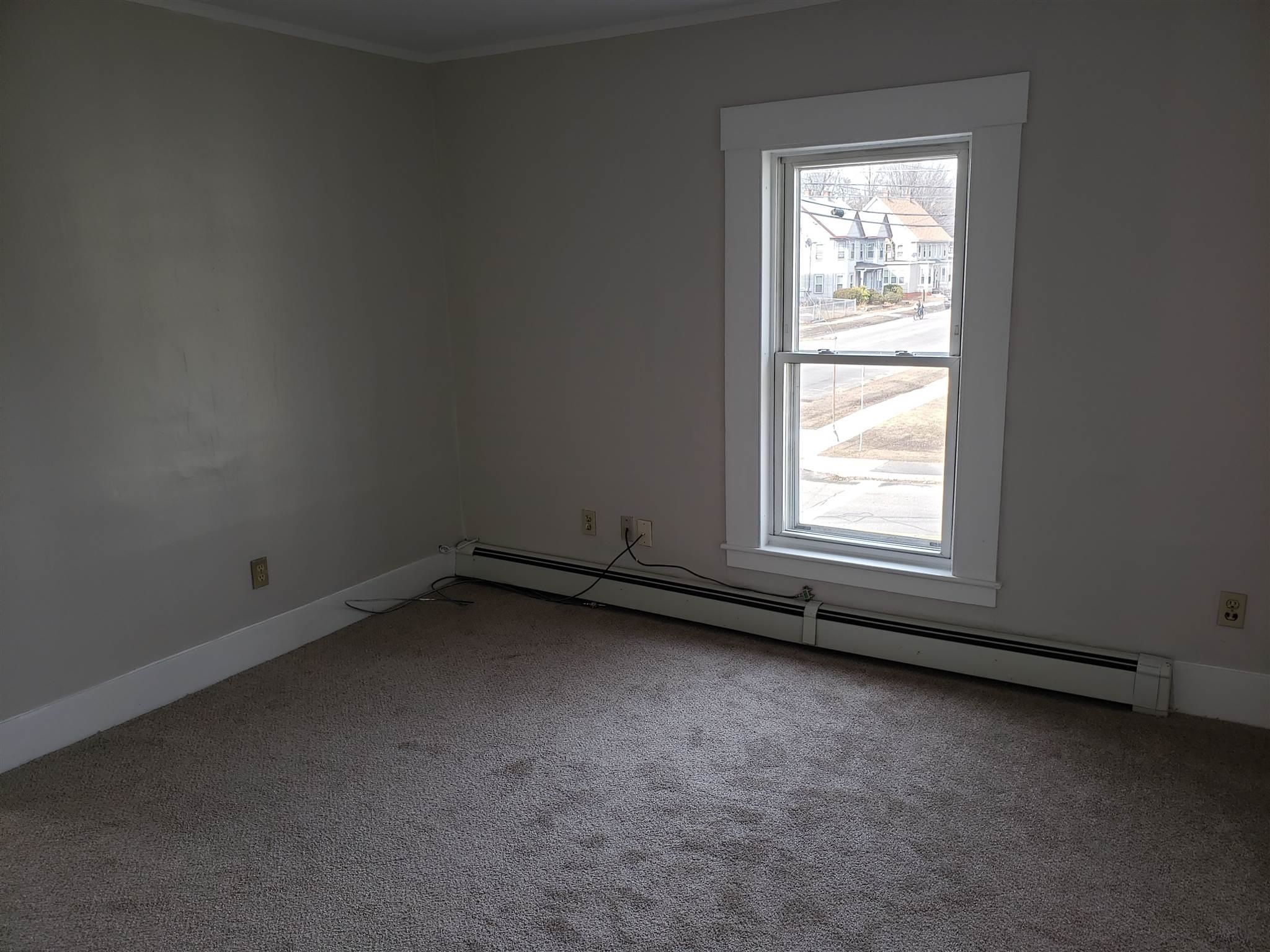 68 Charles Street, Unit A Rochester, NH 03867 - Photo 8 of 21