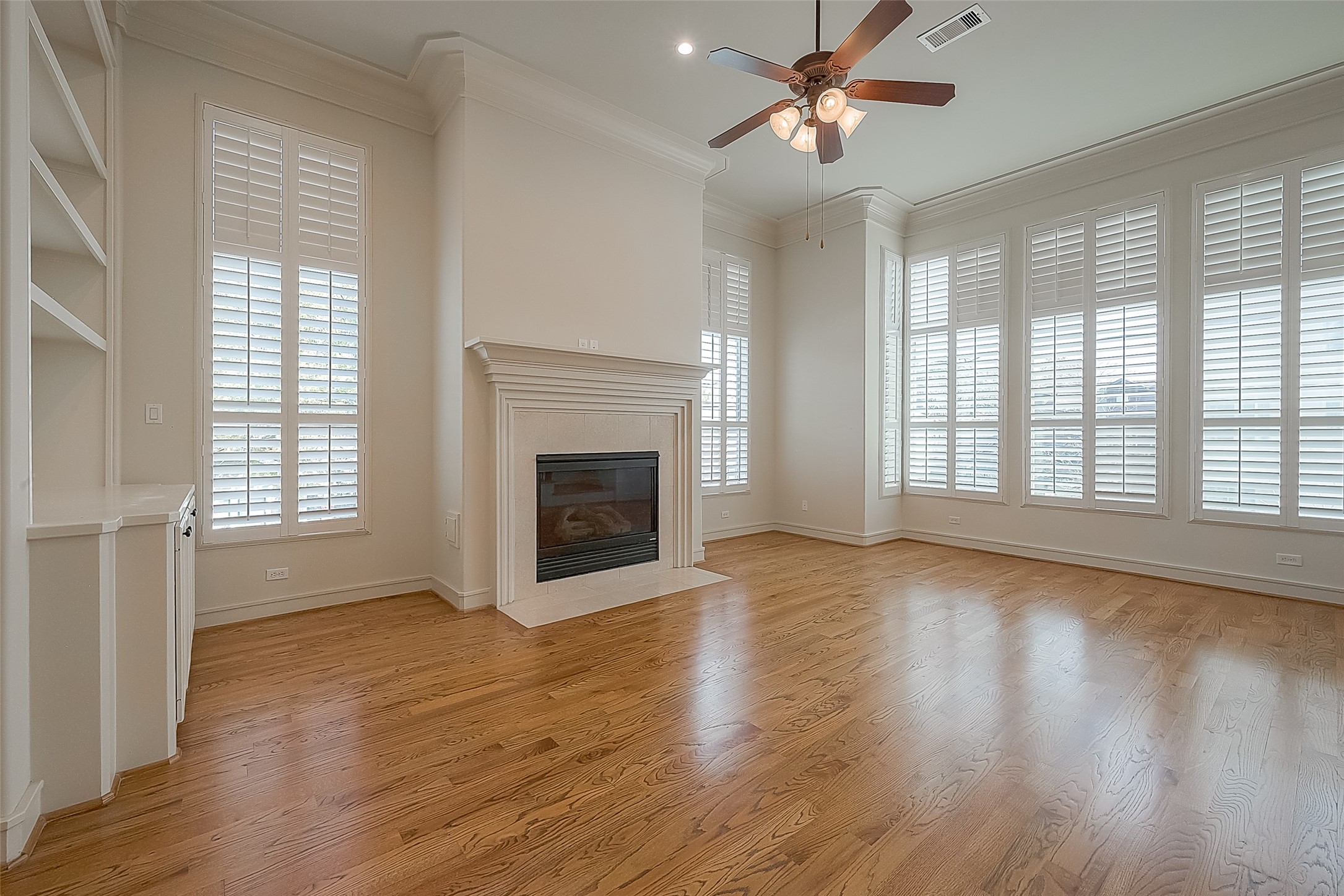 1804 Haddon Street Houston, TX 77019 - Photo 16 of 50