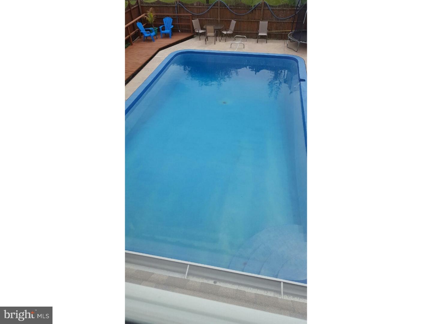 886 Woodlane Road Mount Holly, NJ 08060 - Photo 23 of 24 Pool