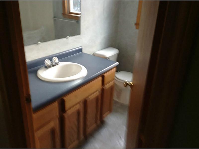 321 South Stanley Hill Road China, ME 04358 - Photo 8 of 11 Bathroom.