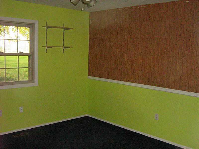 610 East Possum Road Springfield, OH 45502 - Photo 6 of 10