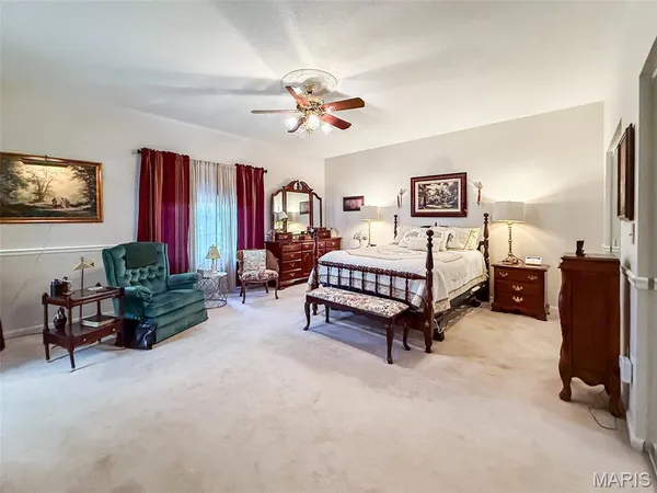 $425,000 | 1026 Thornbury Place, O'Fallon, IL 62269