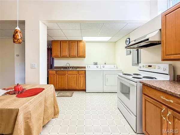 $425,000 | 1026 Thornbury Place, O'Fallon, IL 62269