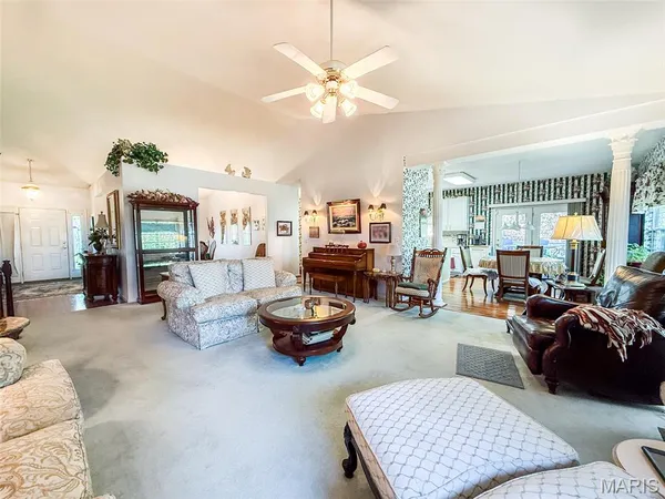 $425,000 | 1026 Thornbury Place, O'Fallon, IL 62269