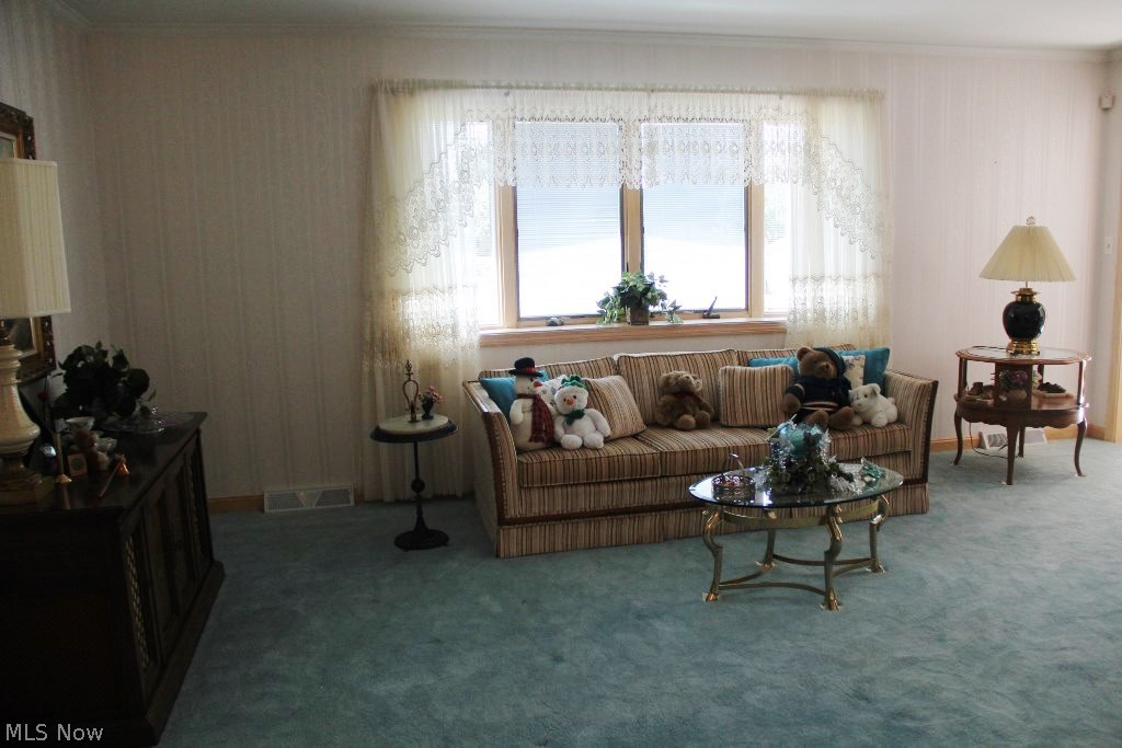 941 Millridge Road Cleveland, OH 44143 - Photo 9 of 22 Gallery Image 9