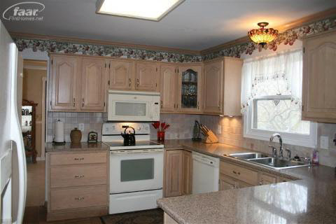 6159 Kings Scepter Road Grand Blanc, MI 48439 - Photo 2 of 49 20324951-1.JPG