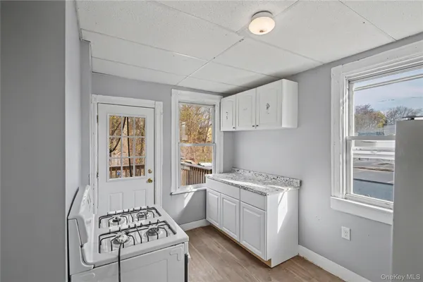 $2,000 | 139 North Hamilton Street, Unit 2, Poughkeepsie, NY 12601