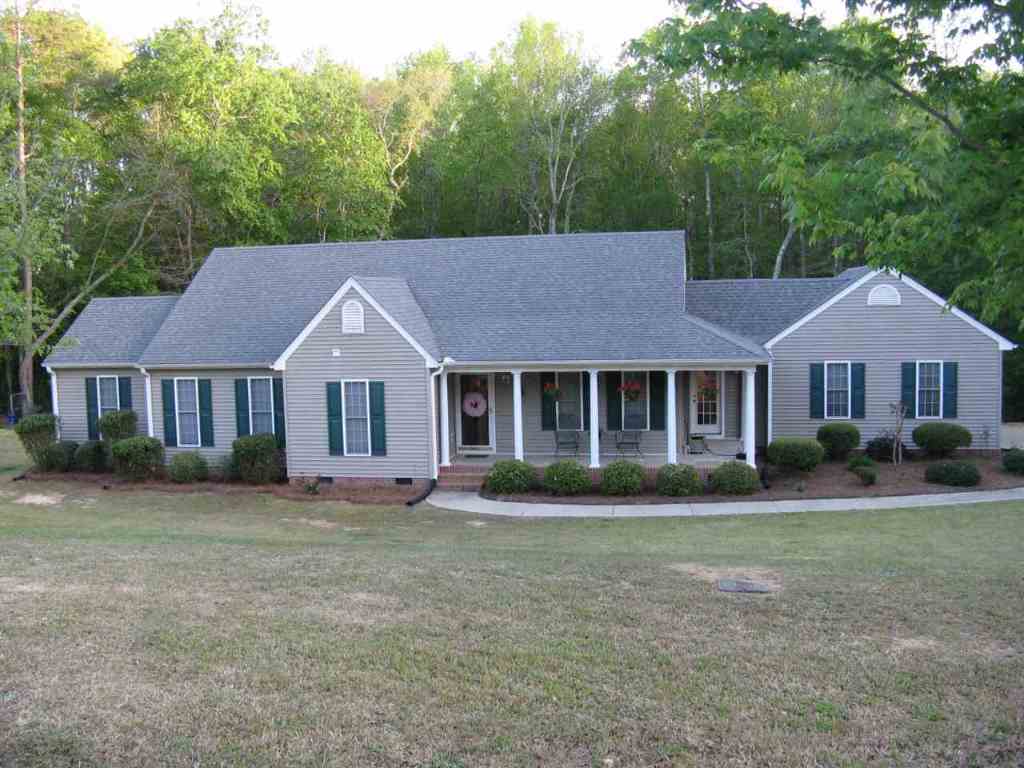 206 Hannah Circle Anderson, SC 29621 - Photo 1 of 21