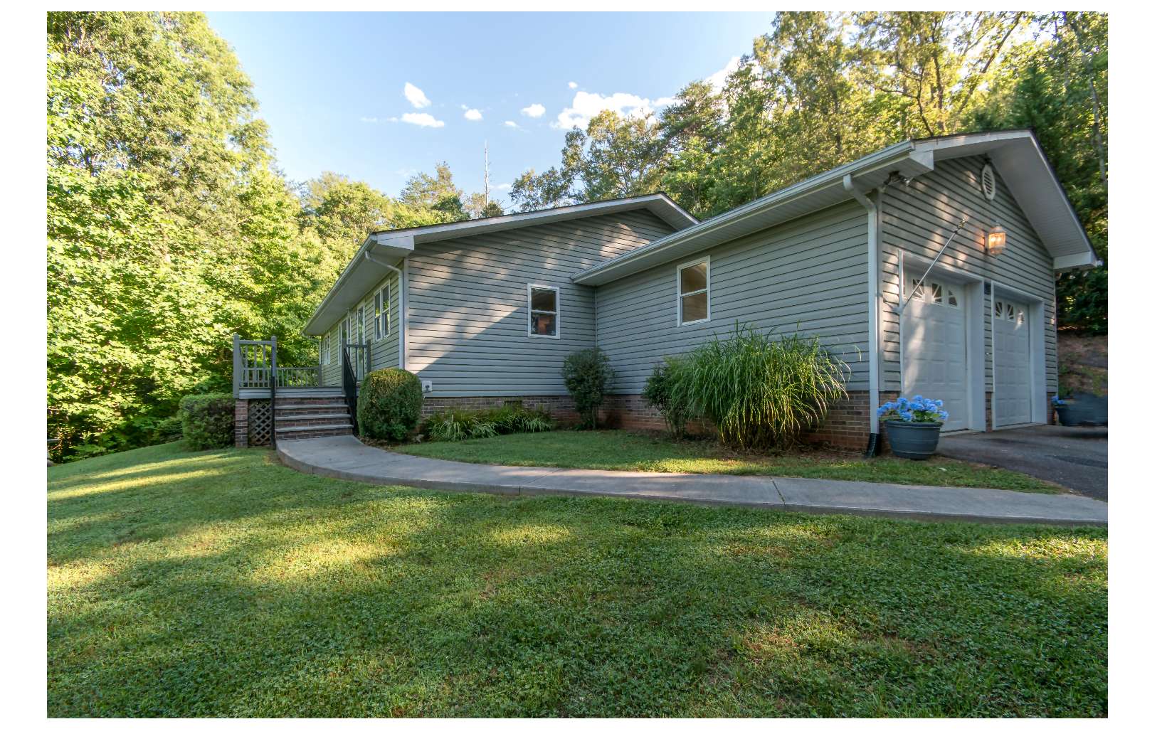 917 Upper Peachtree Road Murphy, NC 28906 - Photo 2 of 4 Additional View