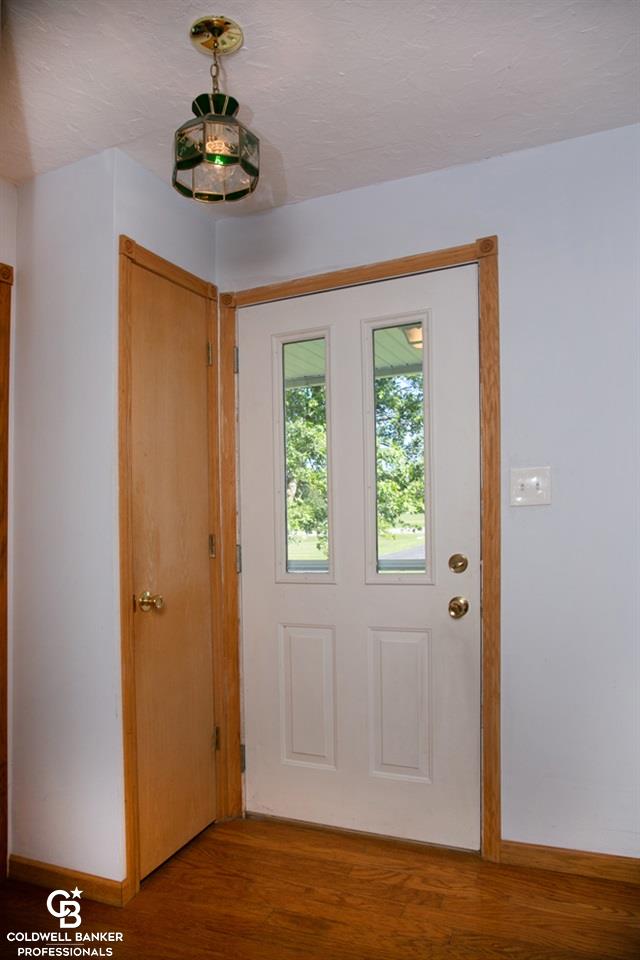 8989 Division Road Casco, MI 48064 - Photo 3 of 31