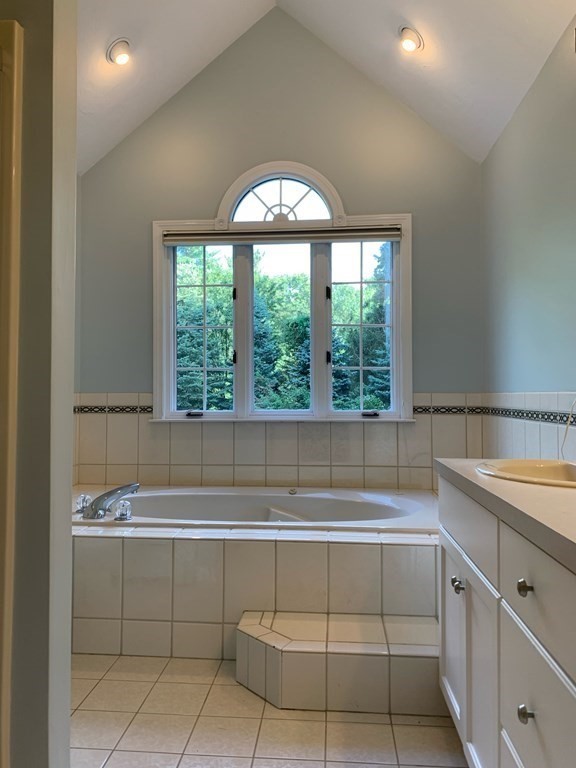 28 Kimball Road Hopkinton, MA 01748 - Photo 15 of 29 Gallery Image 15
