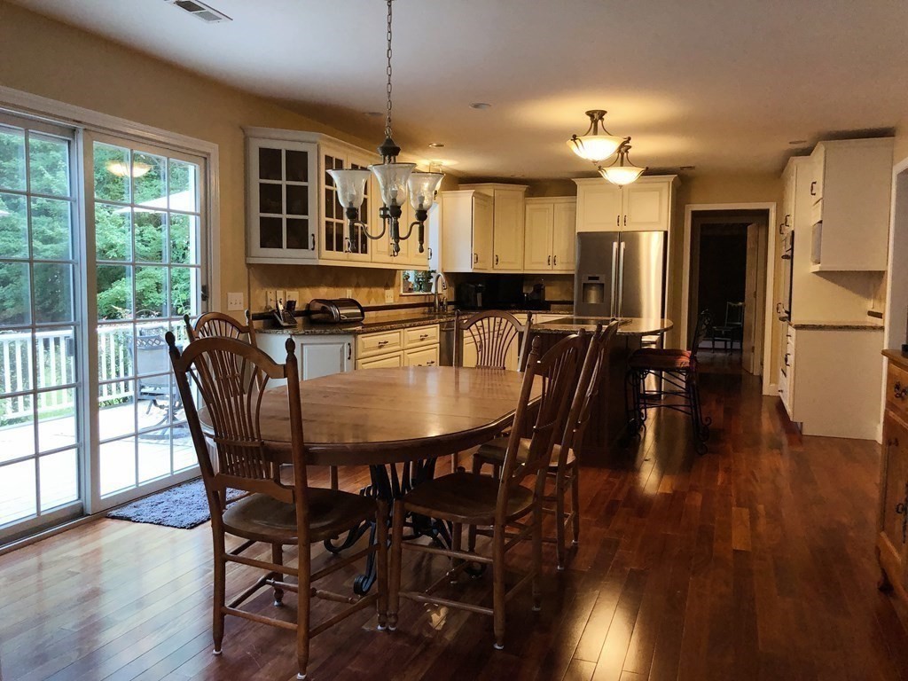 28 Kimball Road Hopkinton, MA 01748 - Photo 4 of 29 Gallery Image 4
