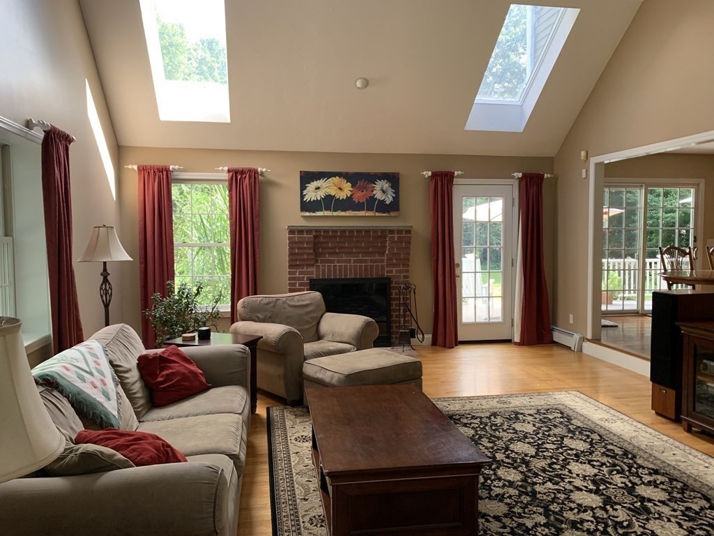 28 Kimball Road Hopkinton, MA 01748 - Photo 6 of 29 Gallery Image 6