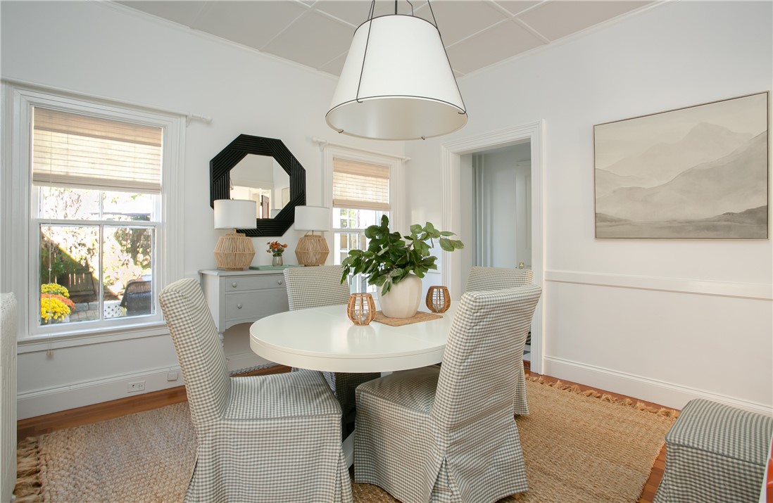 46 Corne Street Newport, RI 02840 - Photo 12 of 36 Dining room