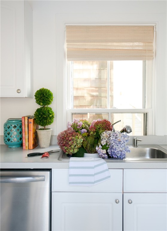 46 Corne Street Newport, RI 02840 - Photo 17 of 36 Kitchen