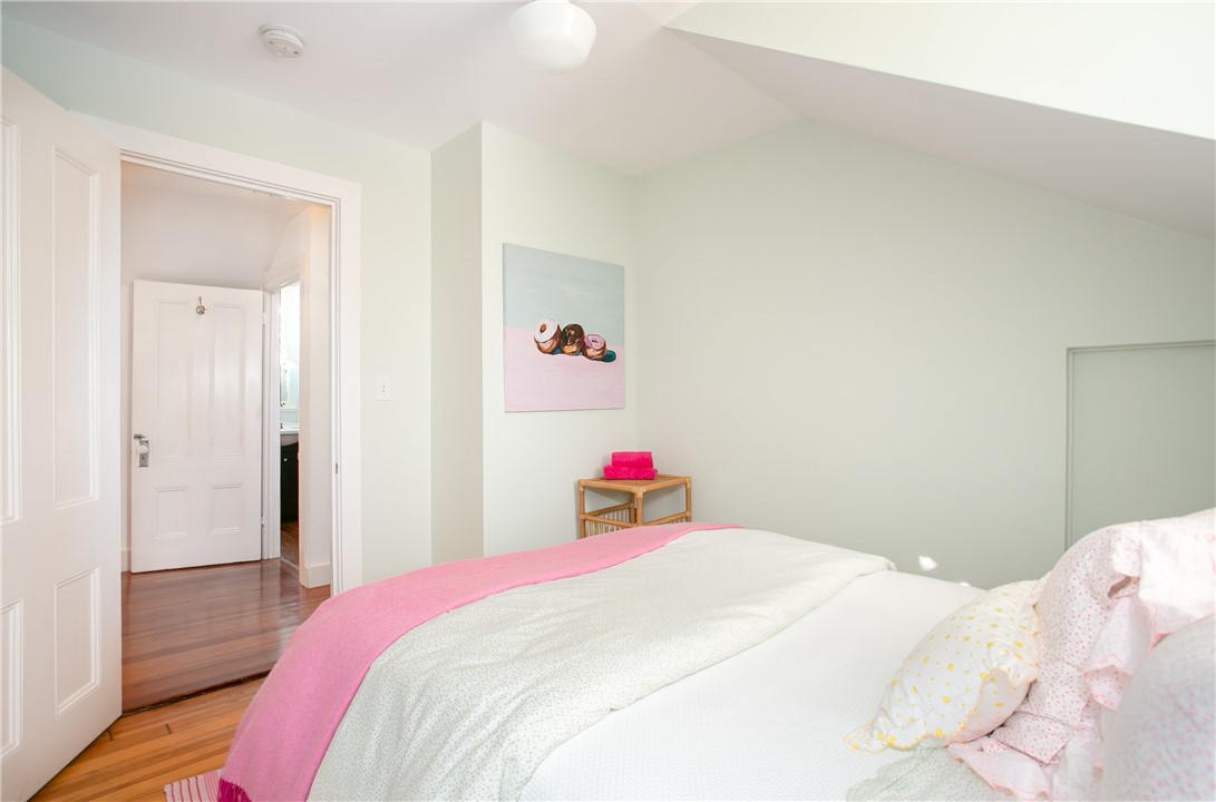 46 Corne Street Newport, RI 02840 - Photo 25 of 36 2nd upstairs bedroom