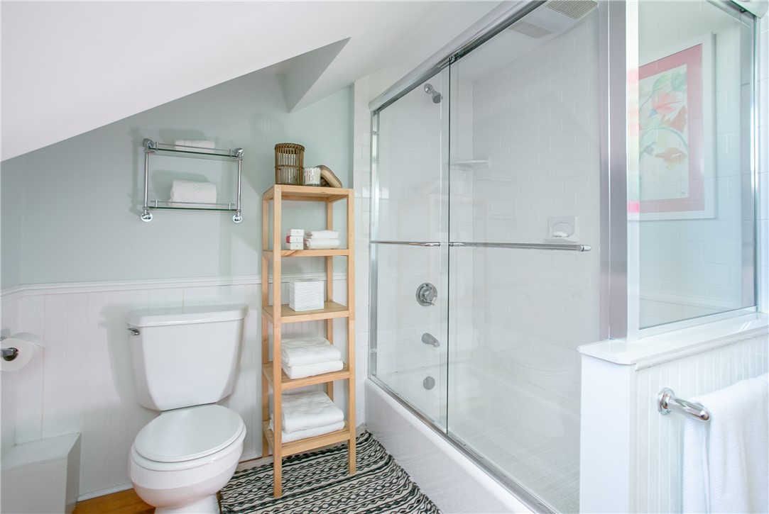 46 Corne Street Newport, RI 02840 - Photo 27 of 36 Upstairs full bathroom