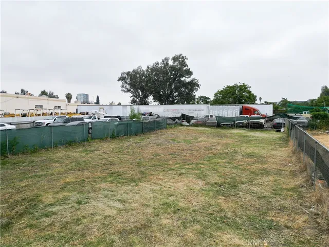 a view of a lake with houses